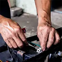 Instalasi GPS Tracker Profesional di Kualanamu